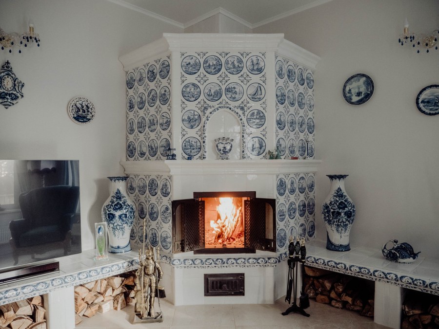 Голландская печь с изразцами