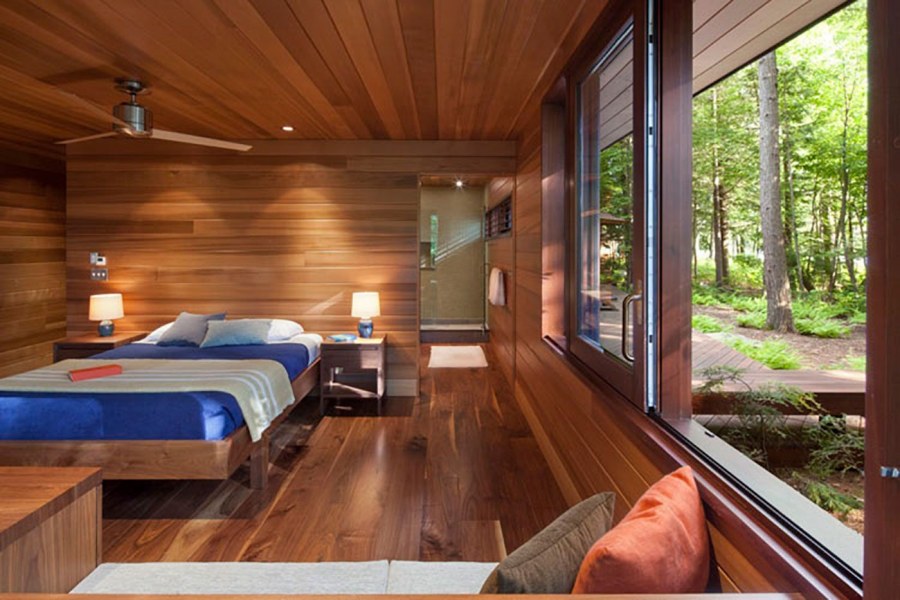 Планкен лиственница в интерьере