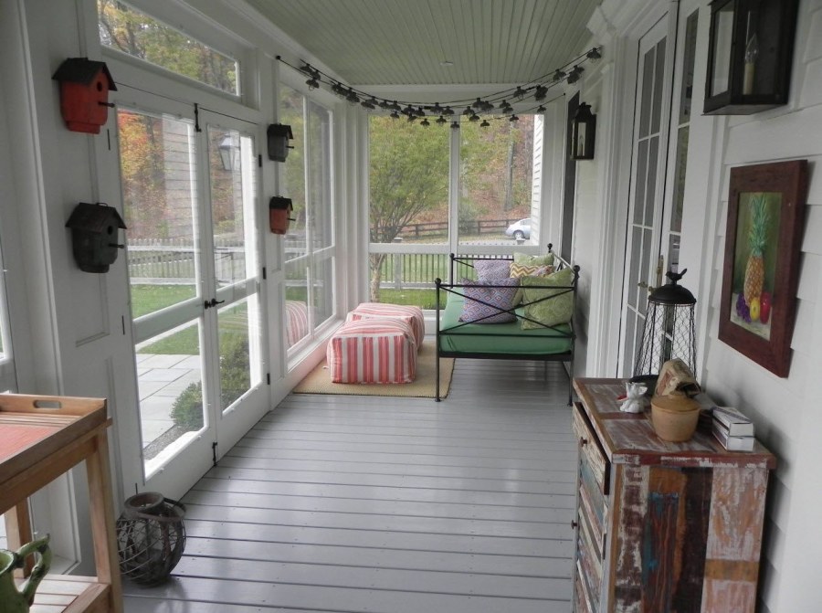 Внутренняя отделка веранды на даче