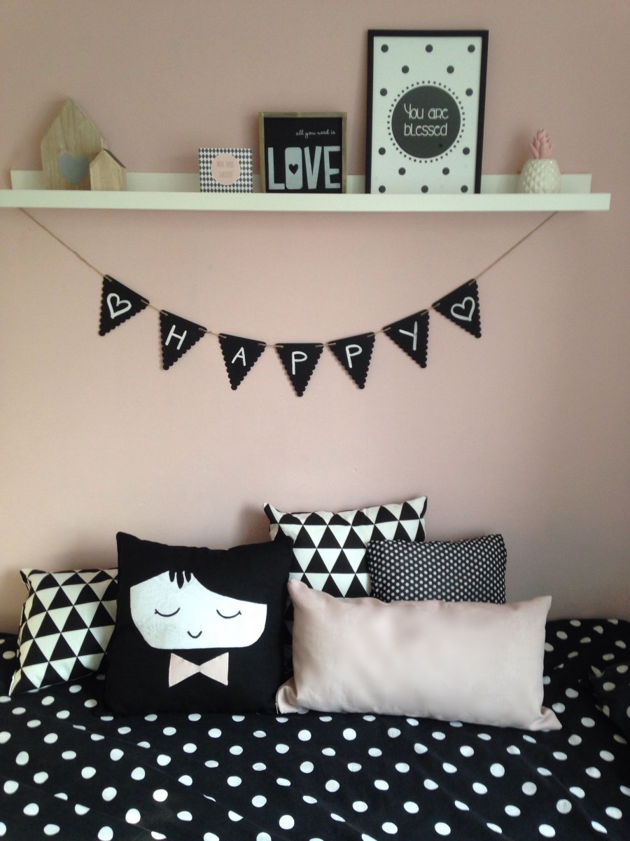 Украшение стен в детской