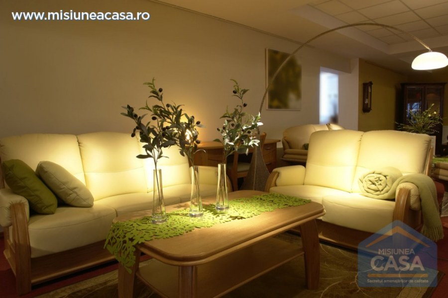 Рулонные шторы для комнаты с камином