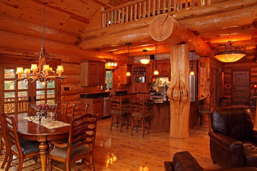 Пионер Лог хоум Канада