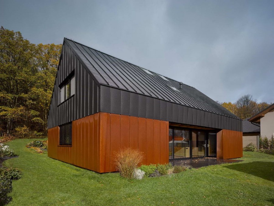 Маленький домик в стиле барнхаус