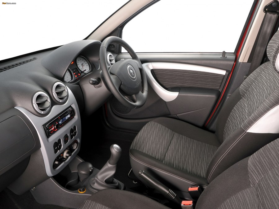 Renault Sandero Stepway 2012 салон
