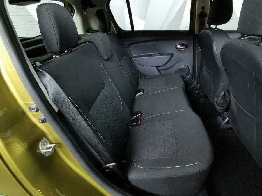 Renault Sandero II 2020 салон