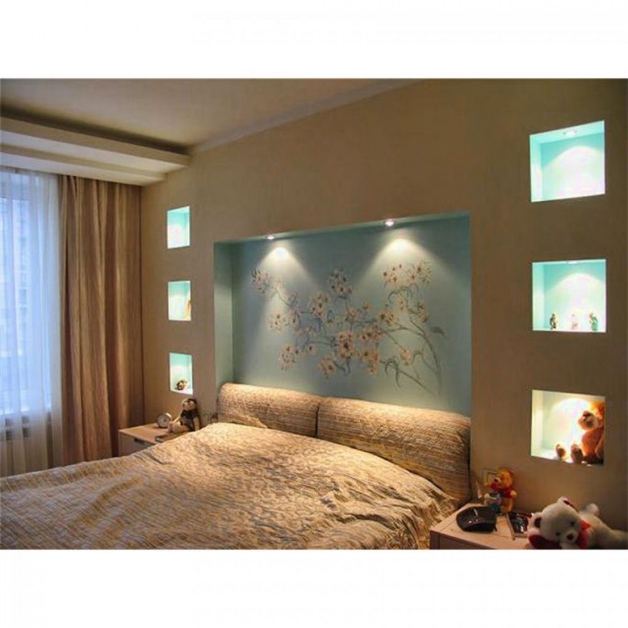 Ниша с подсветкой в спальне