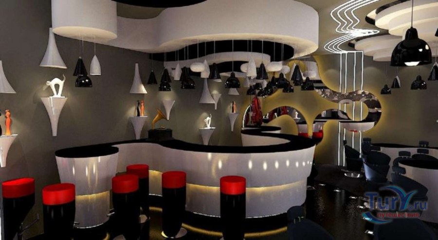 Футуристический дизайн бара