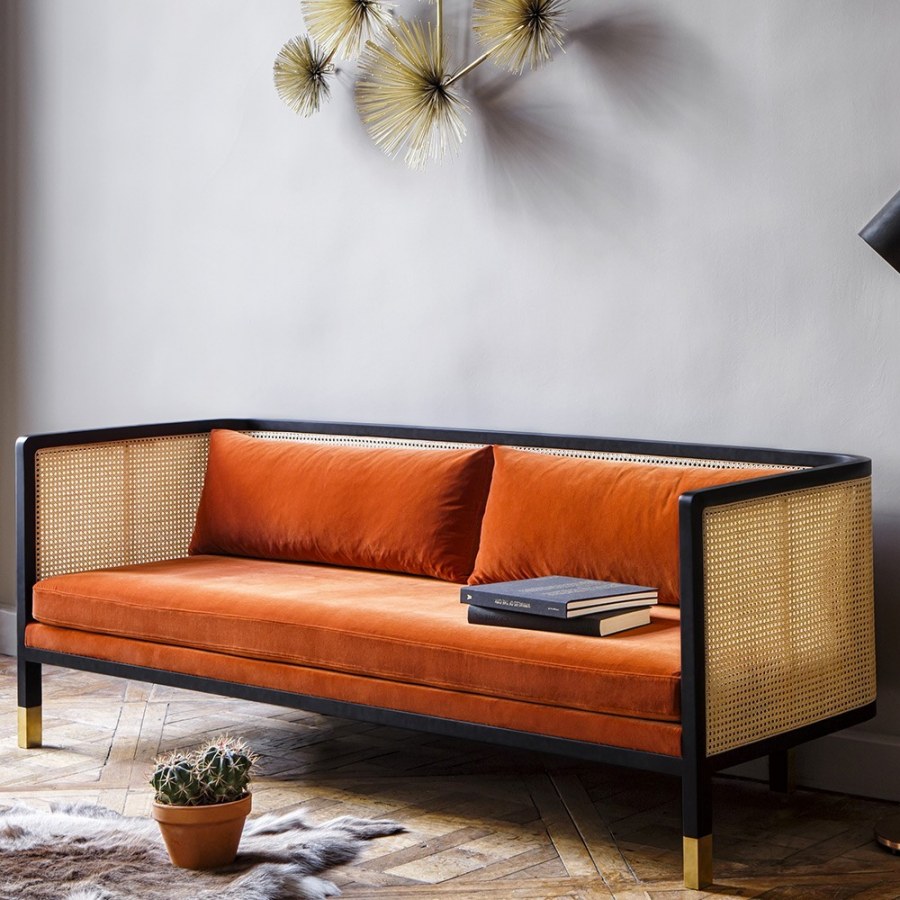 Софа в интерьере