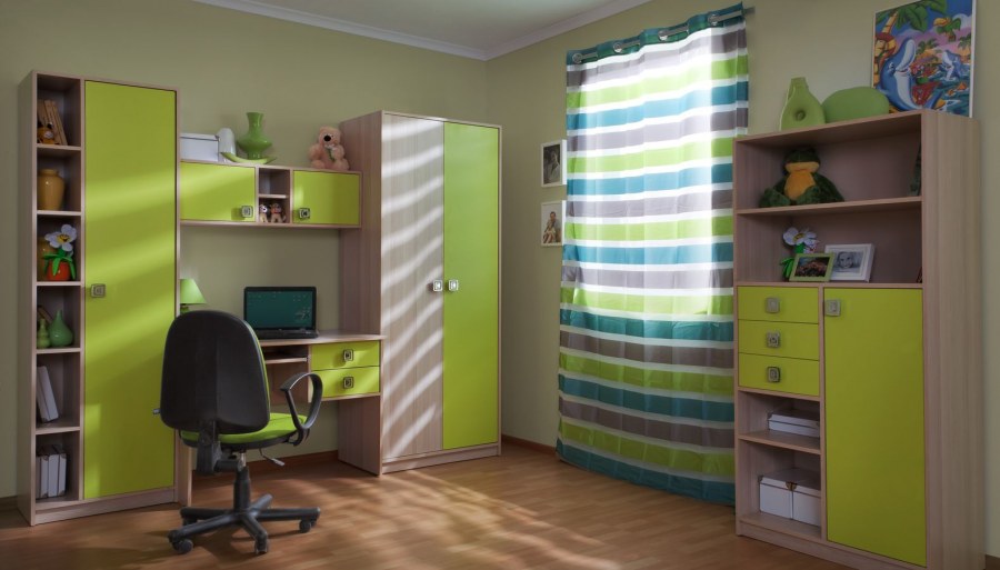 Детская мебель салатового цвета