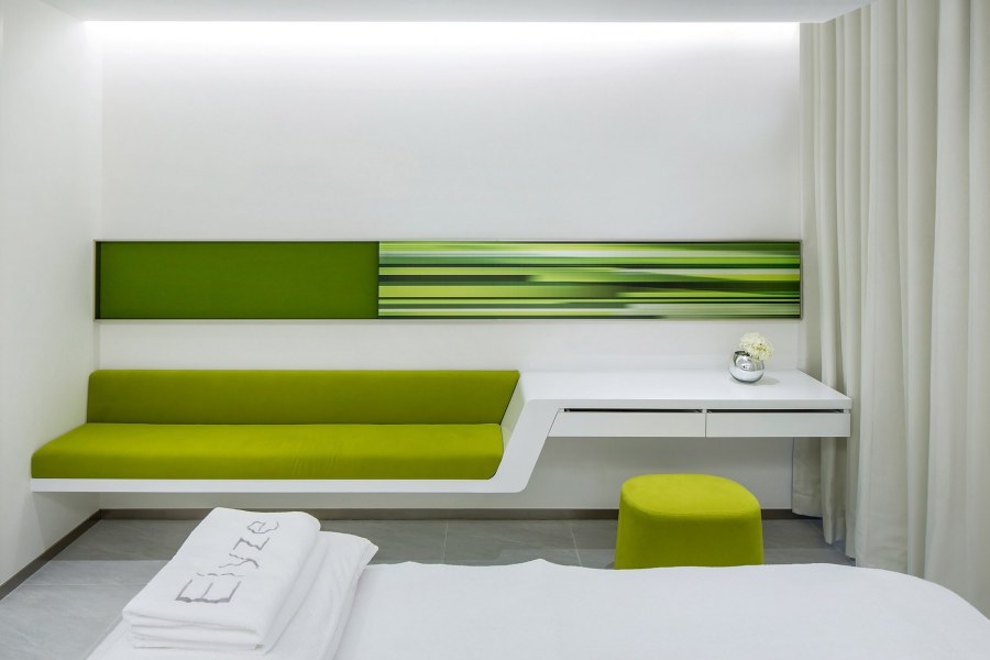 Минимализм в интерьере зеленые тона