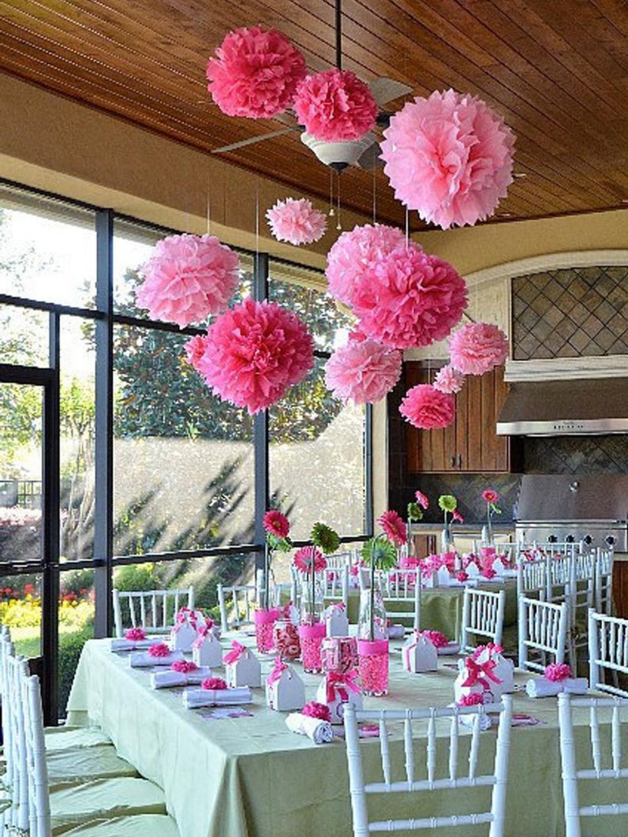 Украшение магазина к 8 марта