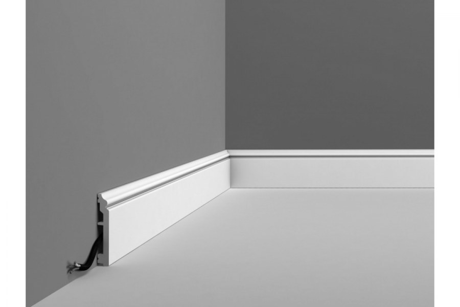 Плинтус Orac Decor sx172