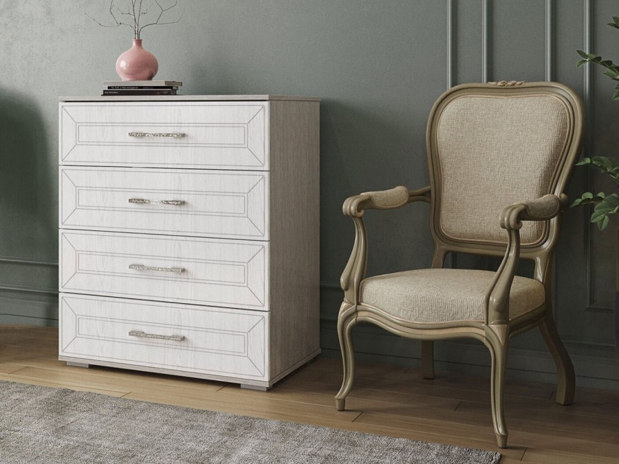 Комод Британика (БТС)