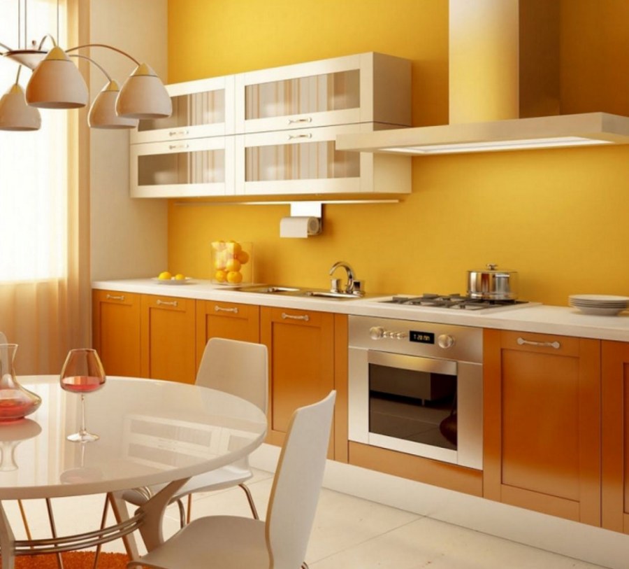 Кухня в теплых тонах