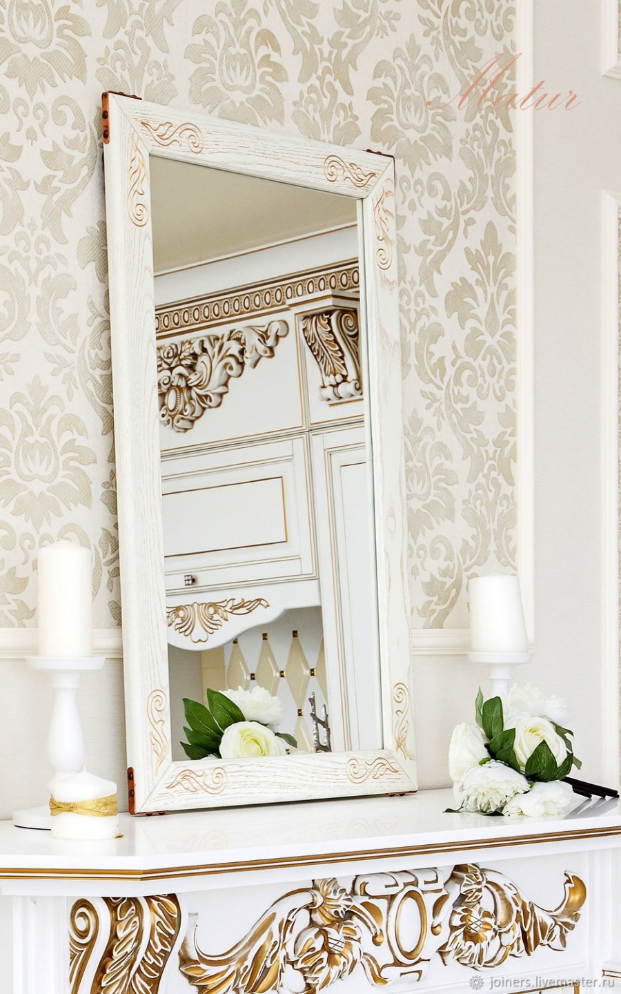 Зеркало фрезерованное в интерьере