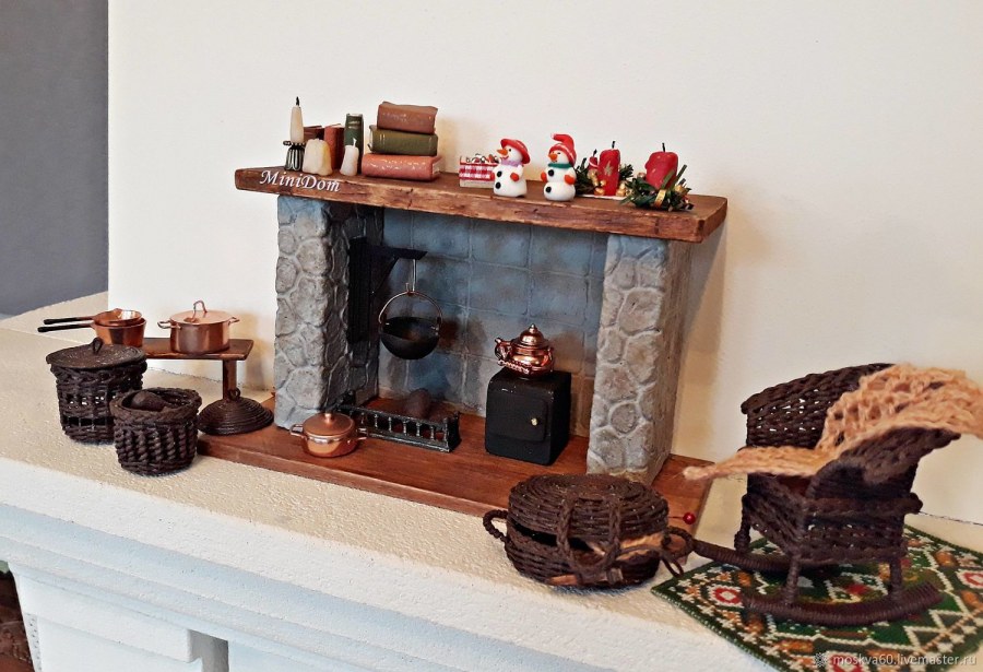 Камин для кукольного домика