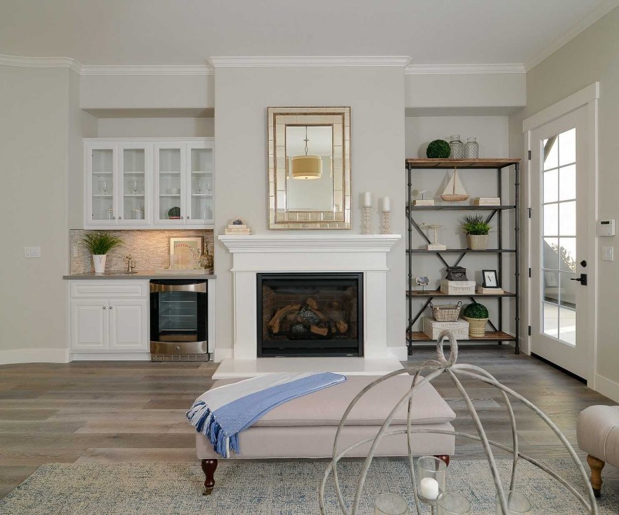 Камин во французском стиле