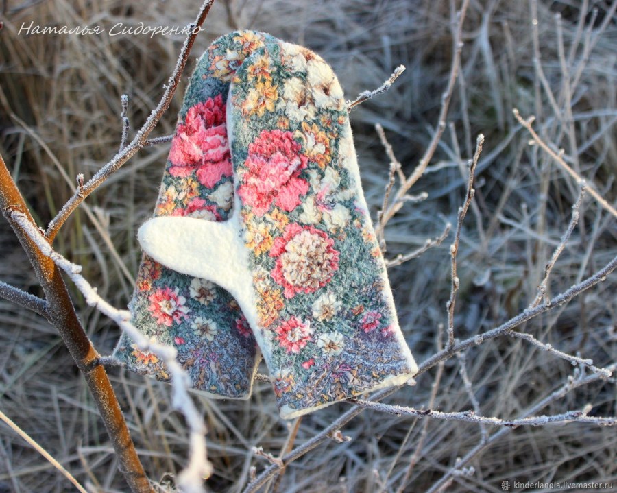 Холодно у окна