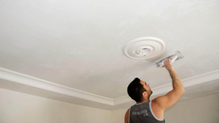 Потолок гипсокартон ровный