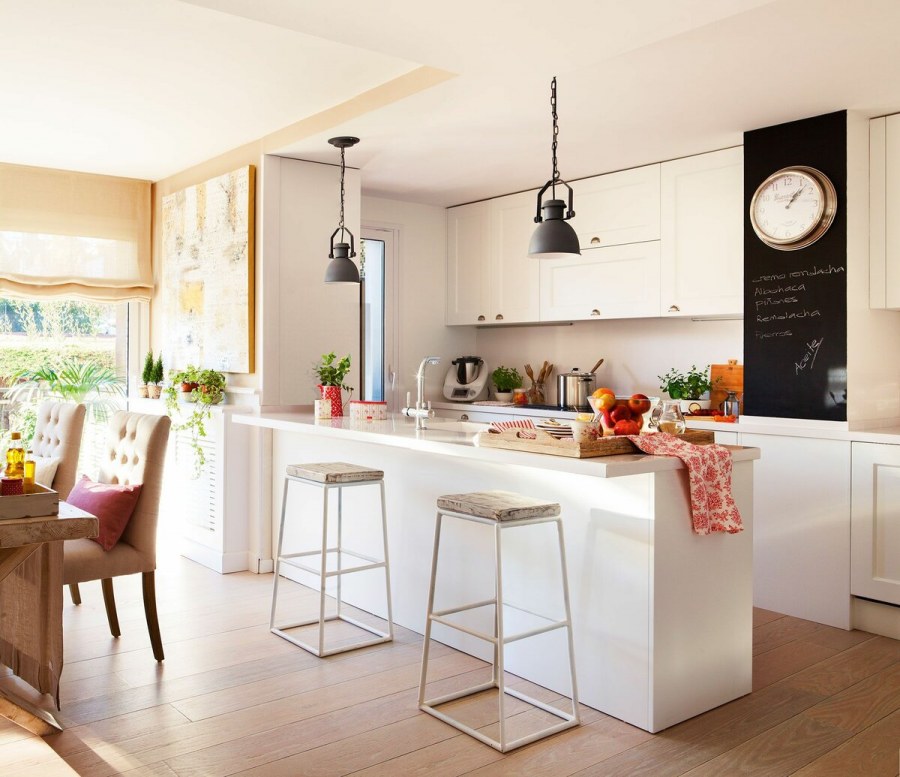 Кухня гостиная с островом