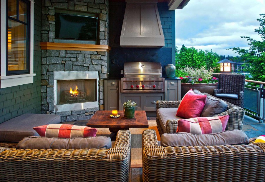 Открытый камин для веранды