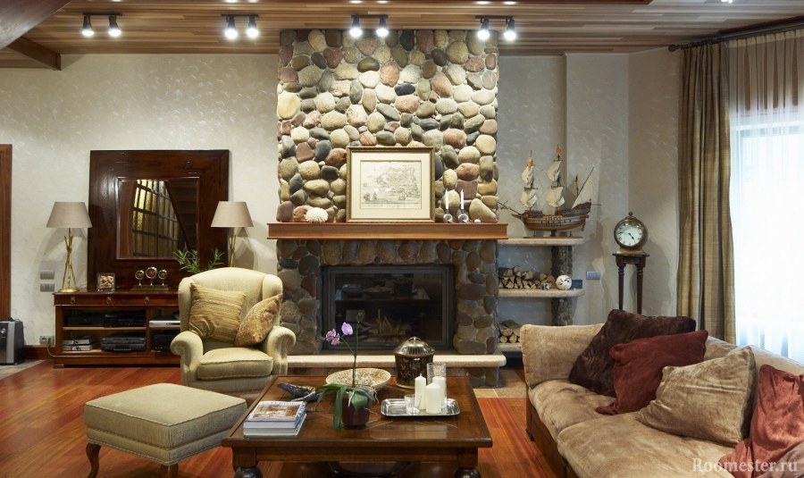 Природный камень в интерьере гостиной