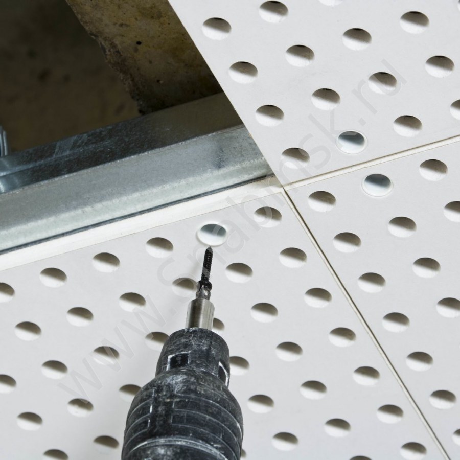 Панель потолочная 1/3 перфор. 3000*305 Docke Premium пломбир