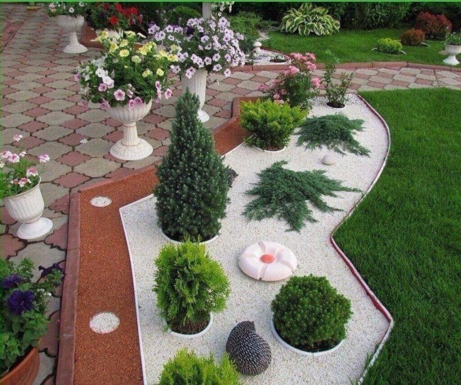 Клумбы с декоративной щебенкой