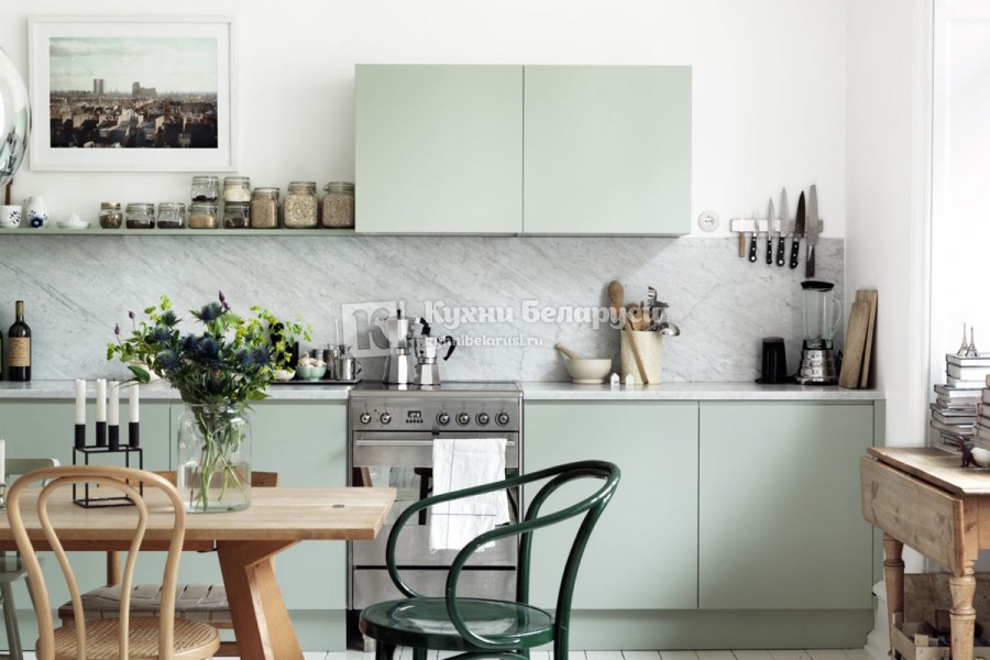 Зеленая кухня в скандинавском стиле