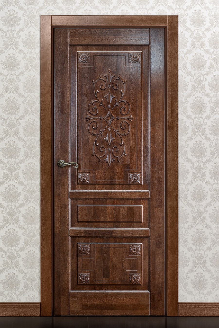 Дверь дерево массив