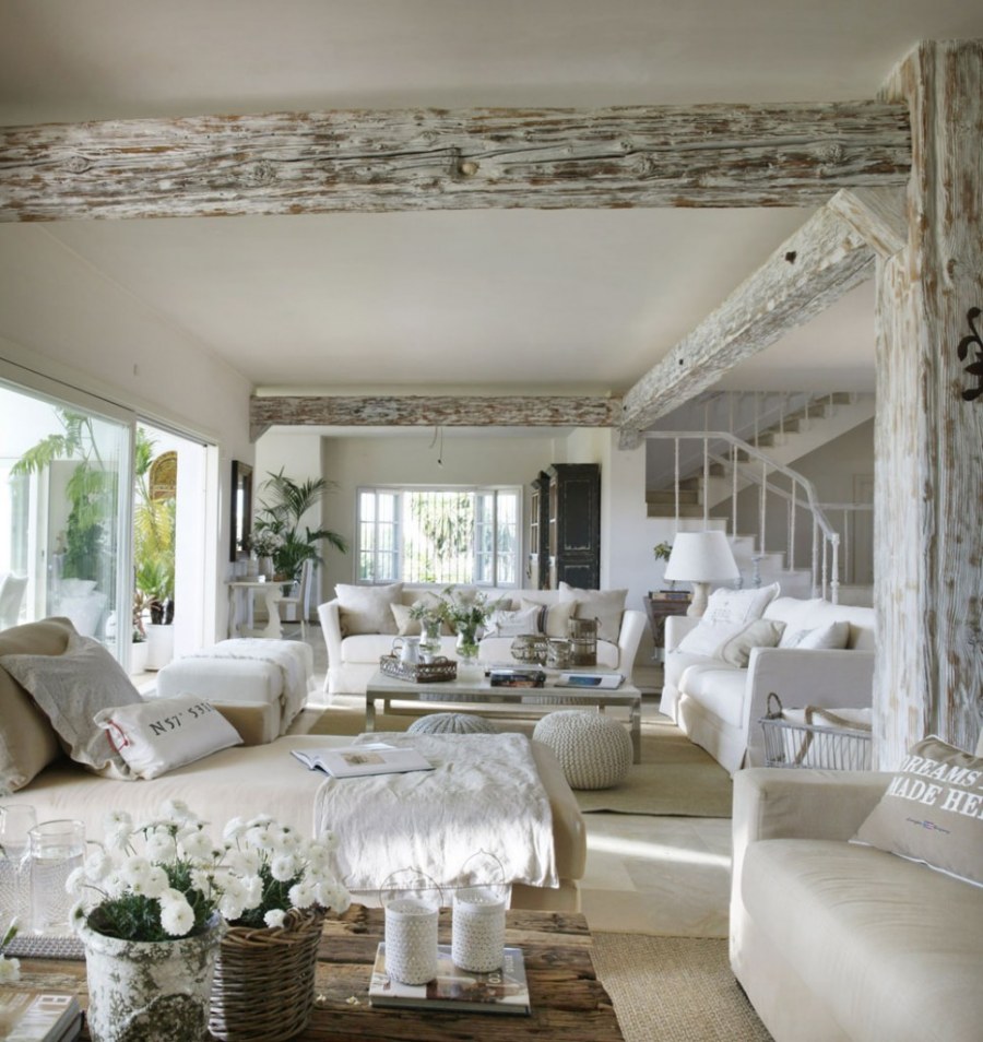 Светлые интерьеры домов