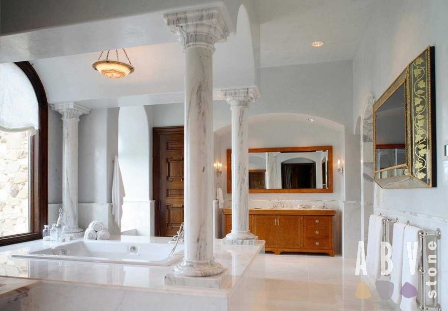 Клона из моамора КАЛАКАТА