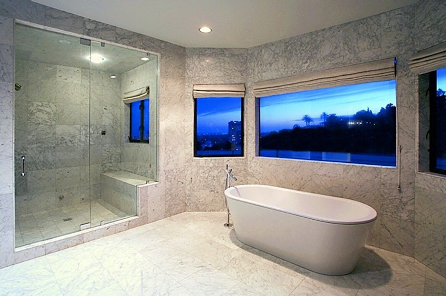 Ванные комнаты российских звезд