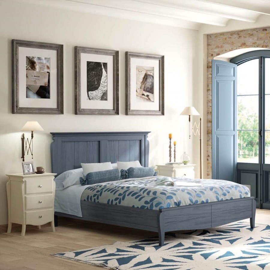 Шкаф в средиземноморском стиле в спальню