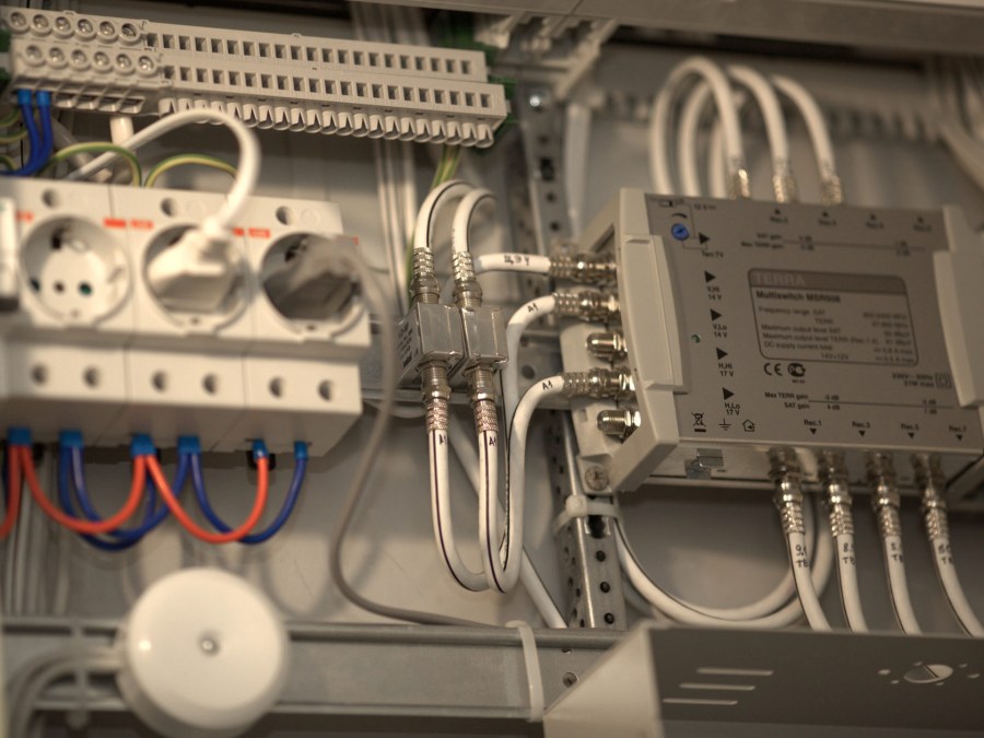 KNX умный дом щиток