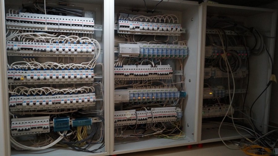 Сборка электрощита для частного дома