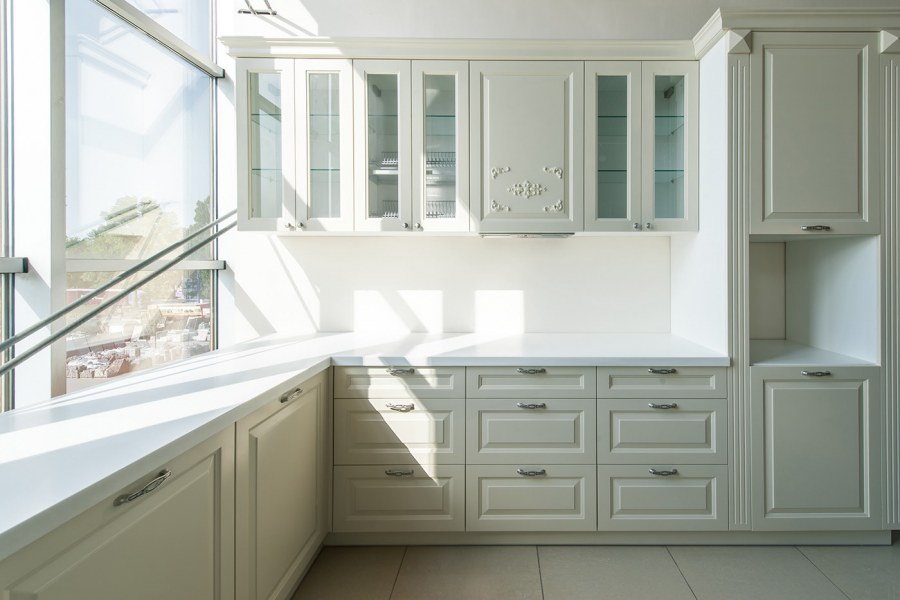 Фасад айвори Лонгфорд Зов