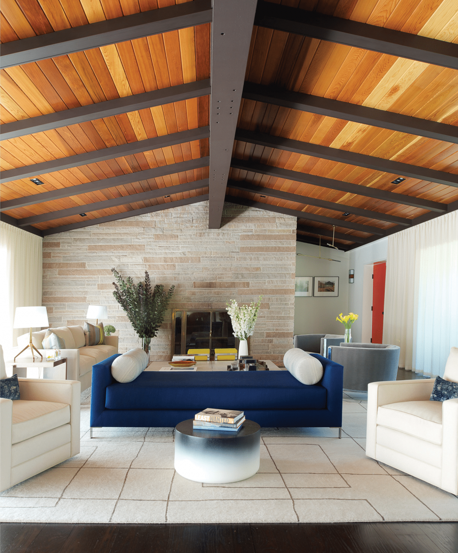 Отделка деревянного потолка