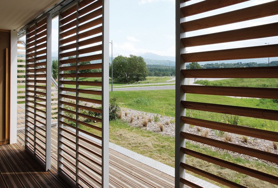 Ставни жалюзийные деревянные