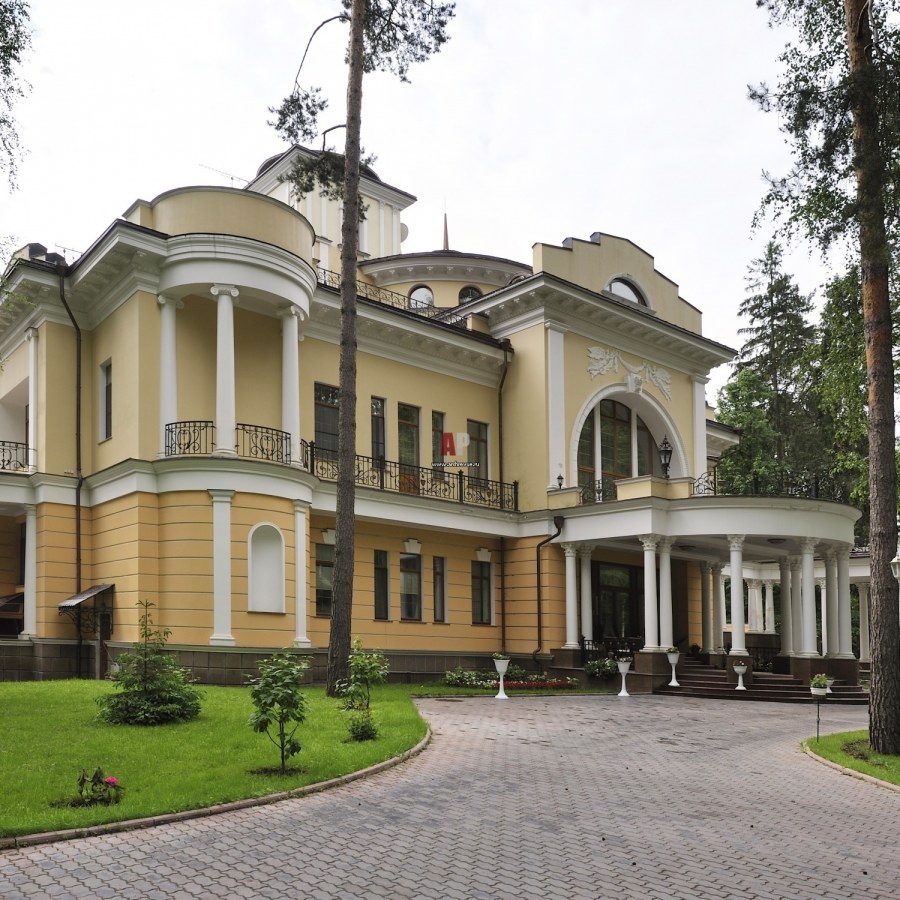 Проект дома в стиле Ампир