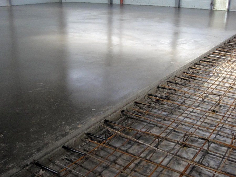Бетонный пол с железнением