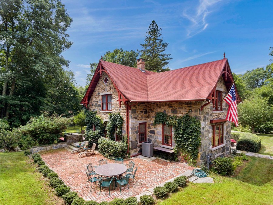 Красивые маленькие домики