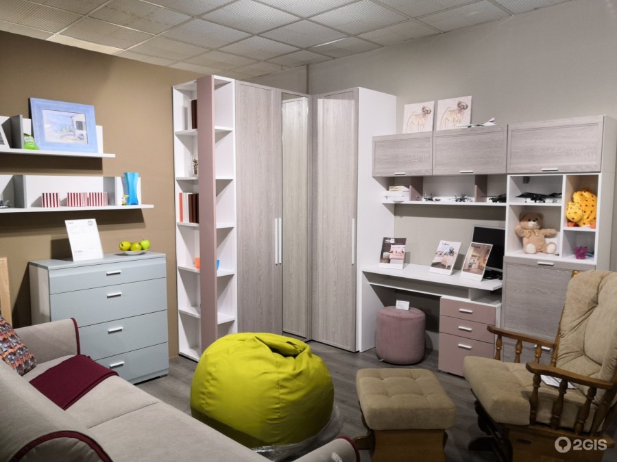 Дятьково детская комната со стеллажом