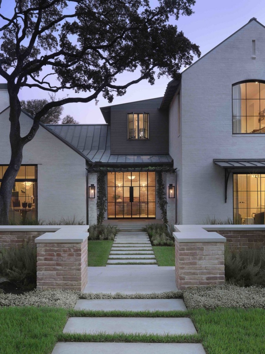 Фармхаус стиль дом экстерьер