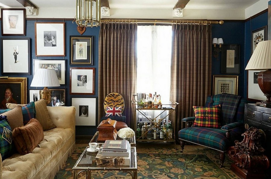 Мебель разных оттенков в английском интерьере