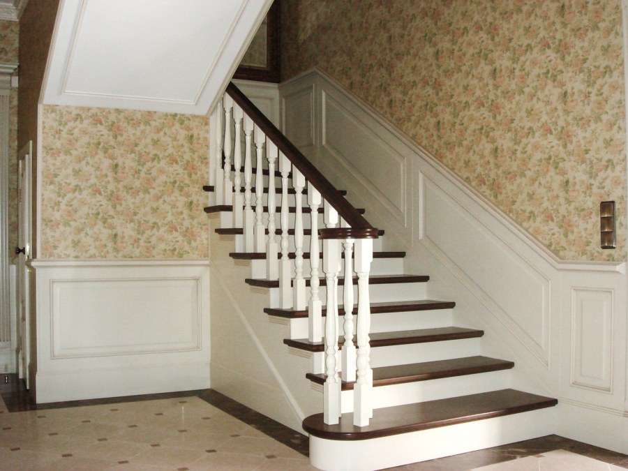 Современные деревянные перила