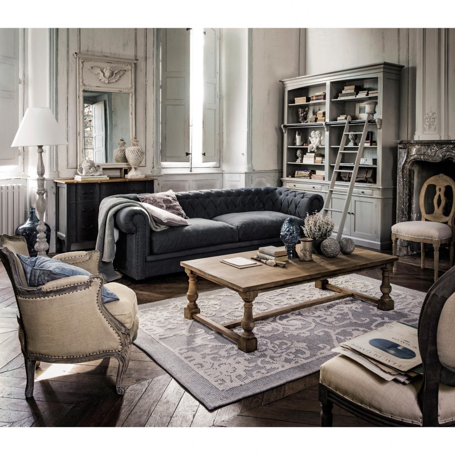 Серая мебель в классическом интерьере