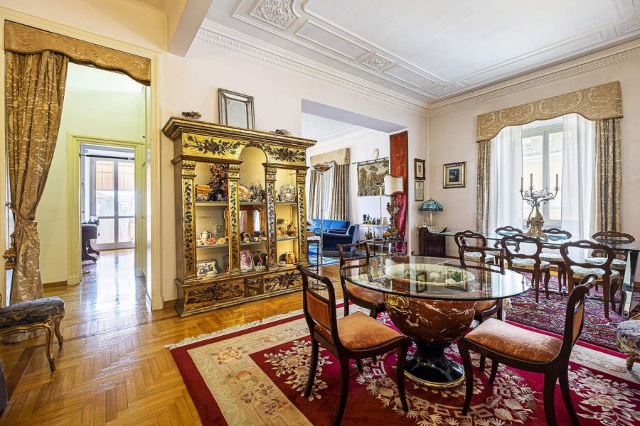 Интерьер квартиры в Риме