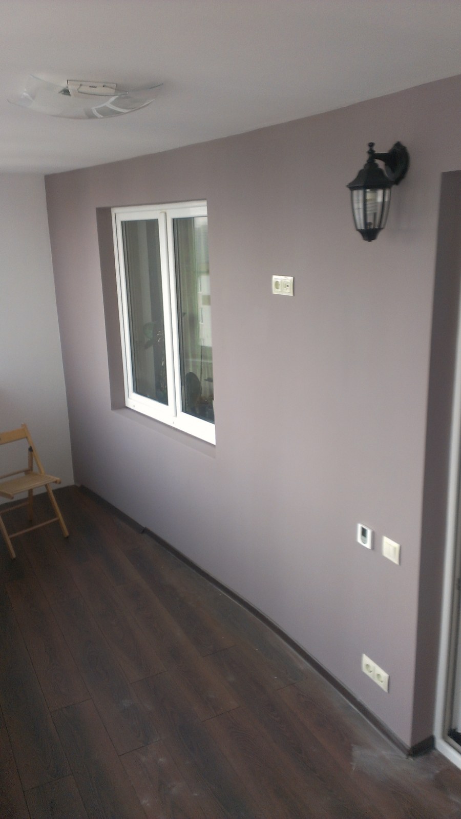 Декоративная краска на балконе