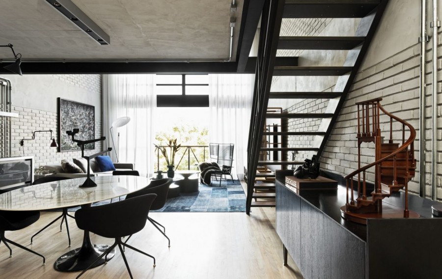 Двухэтажный офис в стиле лофт